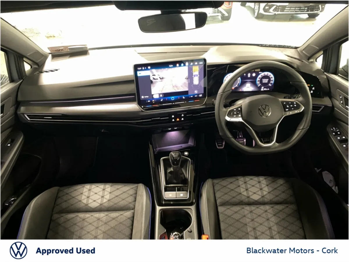 Volkswagen Golf 1.5TSI 150BHP 5DR R-LINE - Image 3