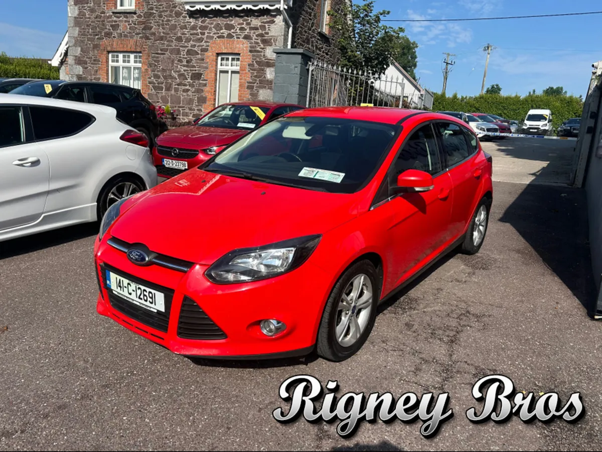 Ford Focus 1.6 TDCI ZETEC S/S 115PS 5DR - Image 3