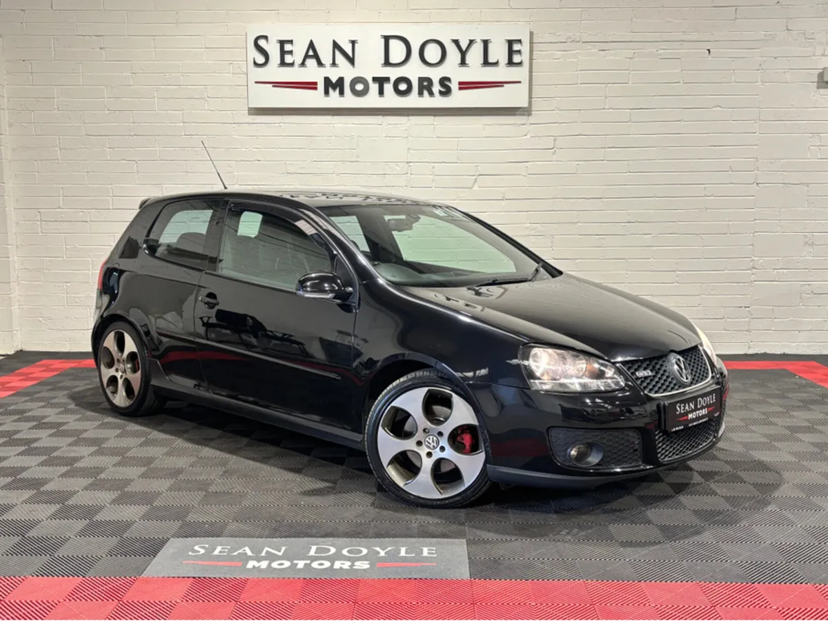 Volkswagen Golf 2.0 GTI 3DR 200BHP BLACK LEATHER H - Image 1