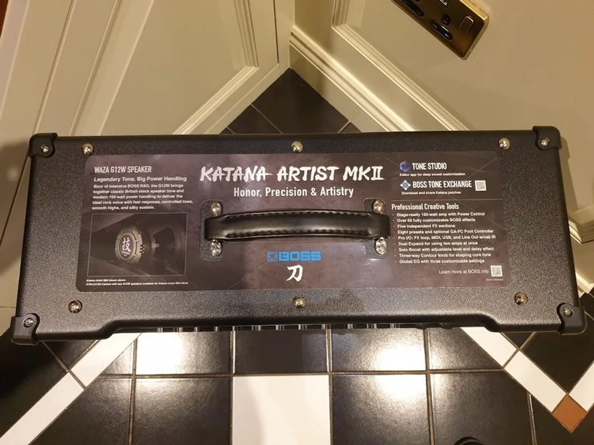 Boss Katana Artist Mk II Combo Amplifier (with Dust Cover) - Image 4