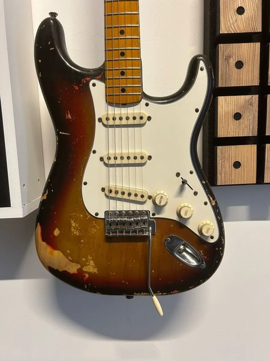Fender Stratocaster early 1970s - Image 2