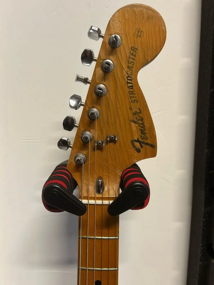 Fender Stratocaster early 1970s - Image 3
