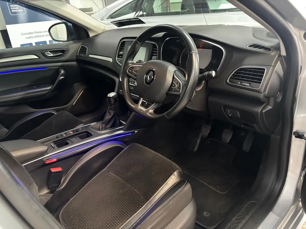 Renault Megane 2018  1.5DCI  DYNAMIQUE. NAV - Image 3
