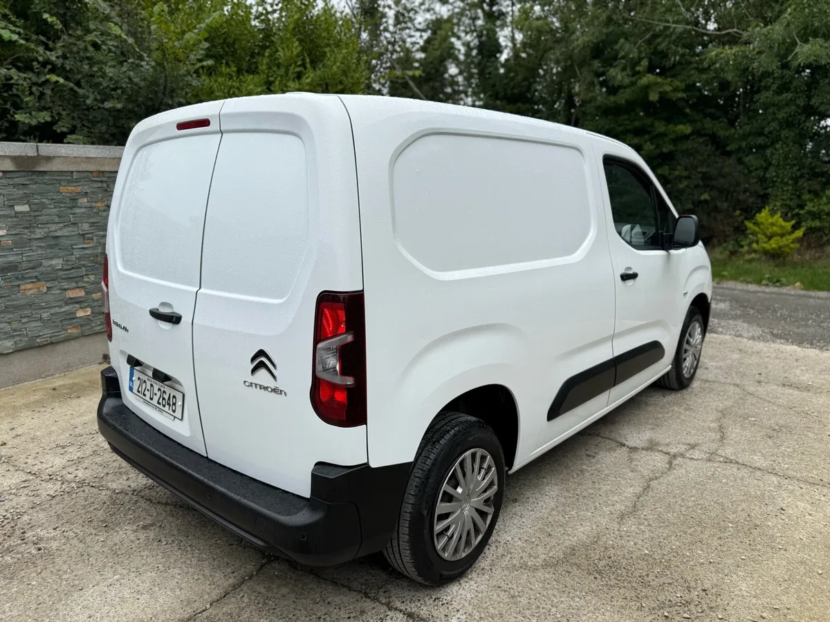 2021 (212) Citroen berlingo 3 seater No vat - Image 3
