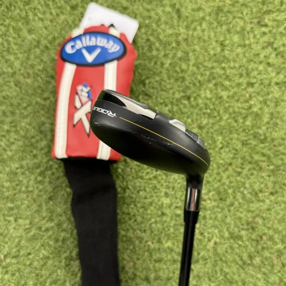 CALLAWAY ROGUE ST MAX HYBRID / #4 21° / REGULAR - Image 3