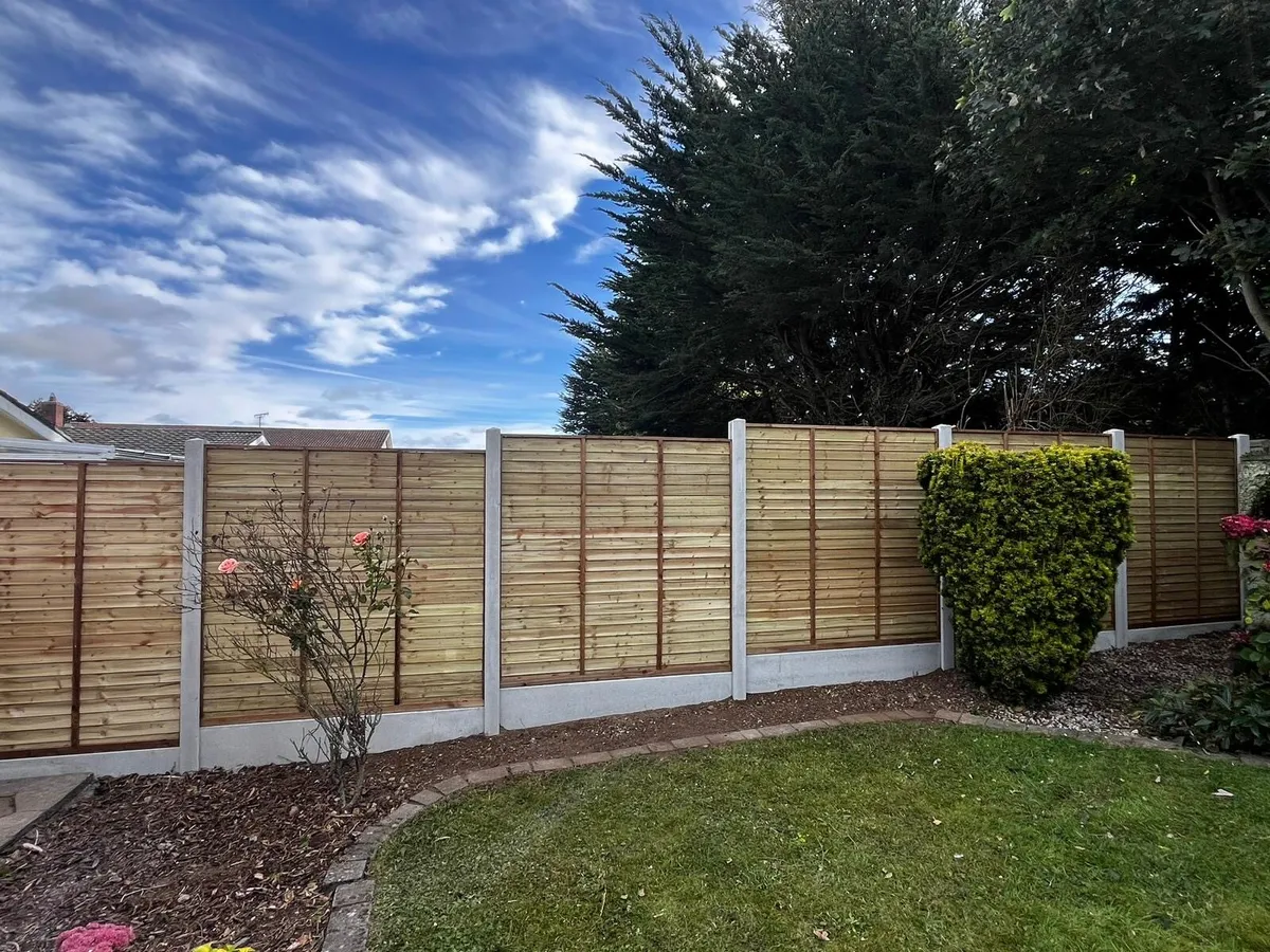 Fence concrete Hposts,panels VAT reg - Image 4