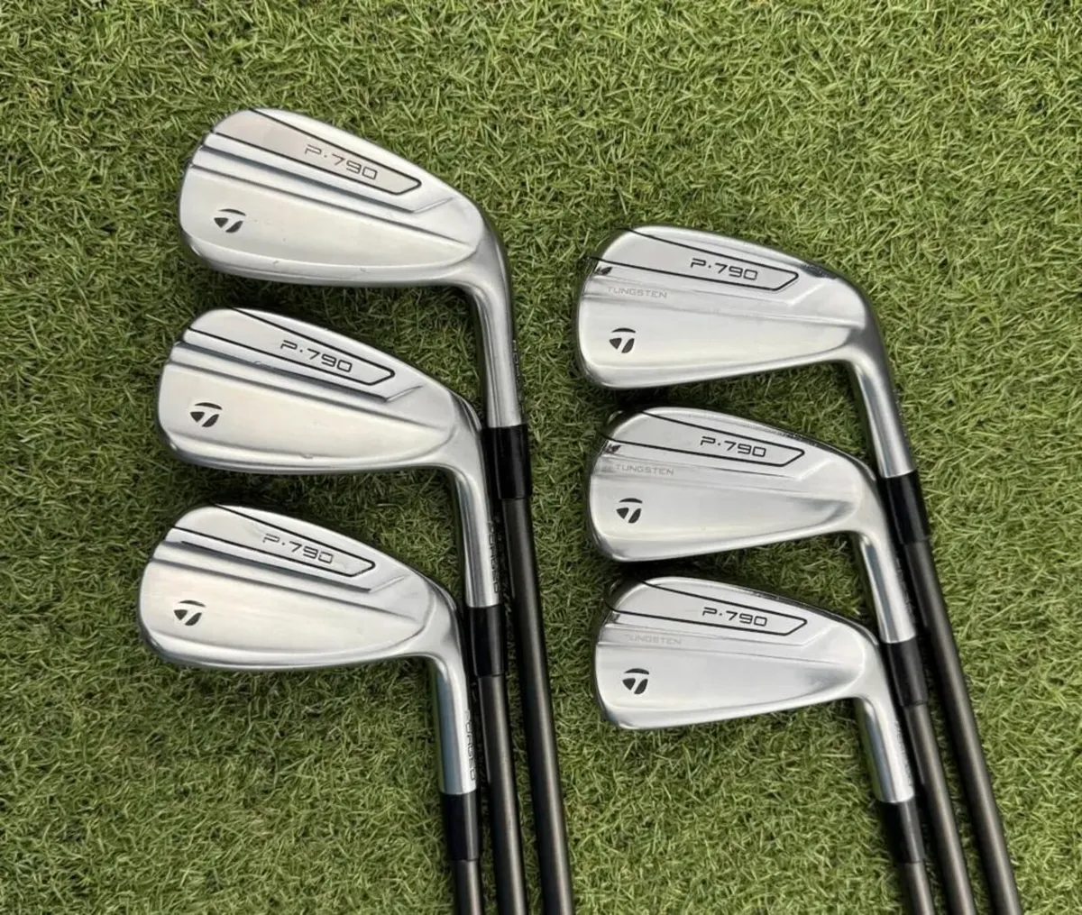 TAYLORMADE P790 2019 IRONS / 5-PW / STIFF - Image 2
