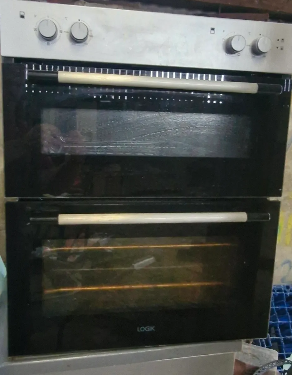 Electric oven amd hob - Image 1