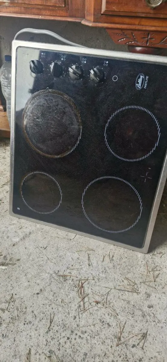 Electric oven amd hob - Image 2