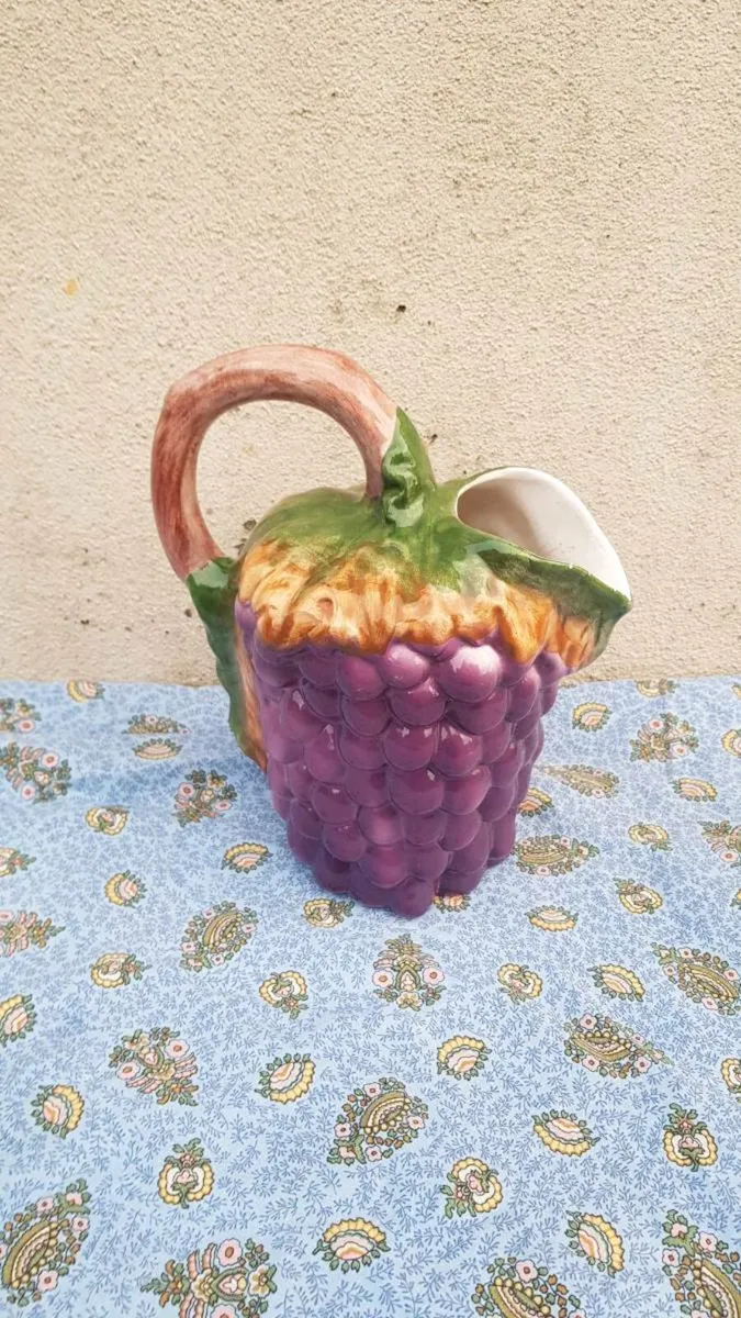 Grappe vintage pitcher postage possible