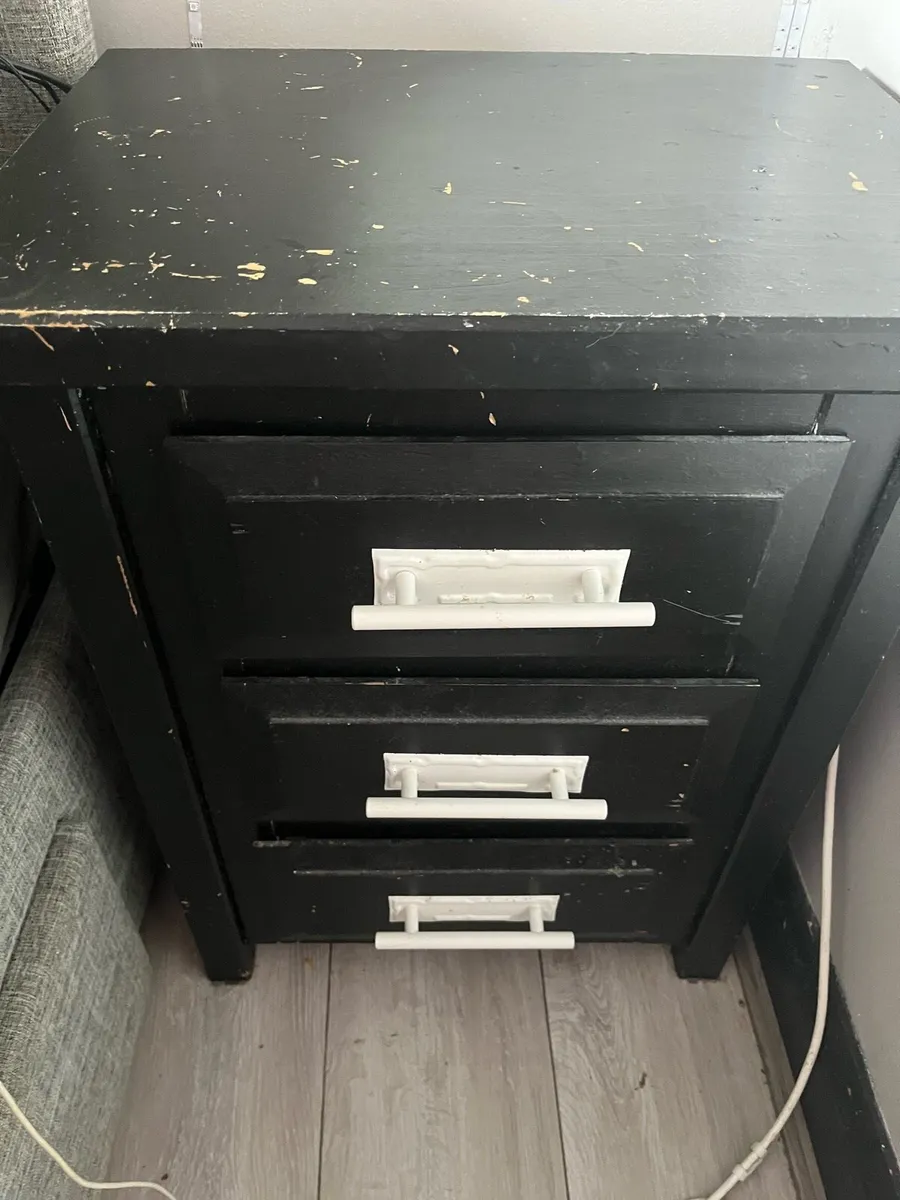 Bedside locker - Image 1