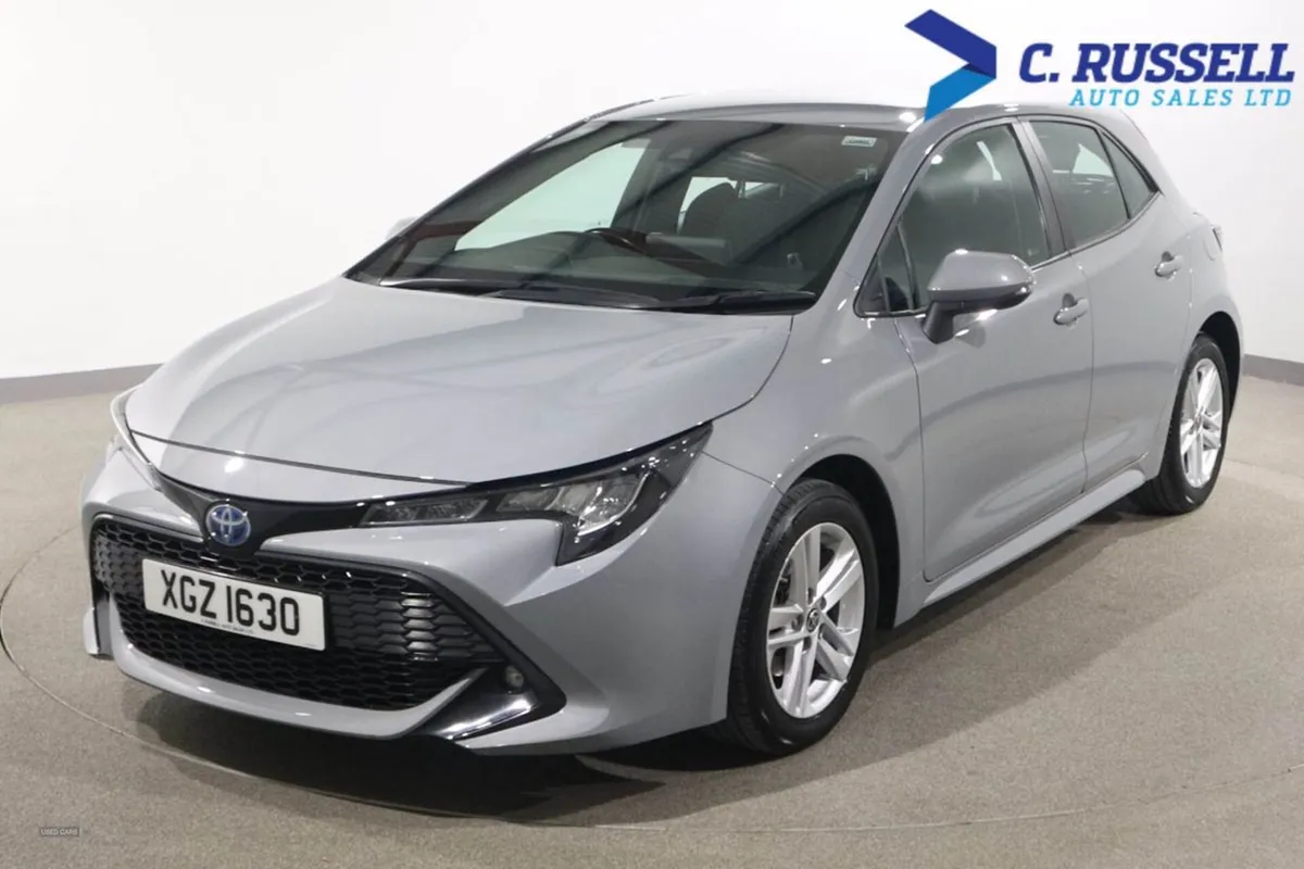 Toyota Corolla Hatchback - Image 1