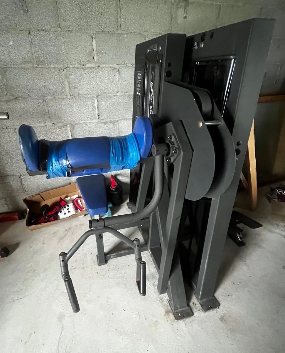 Gym equipment - Image 1