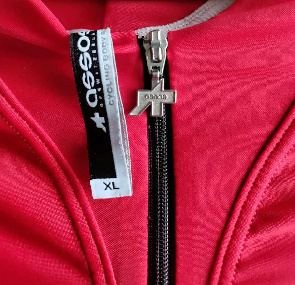 Assos cycling jersey XL - Image 2