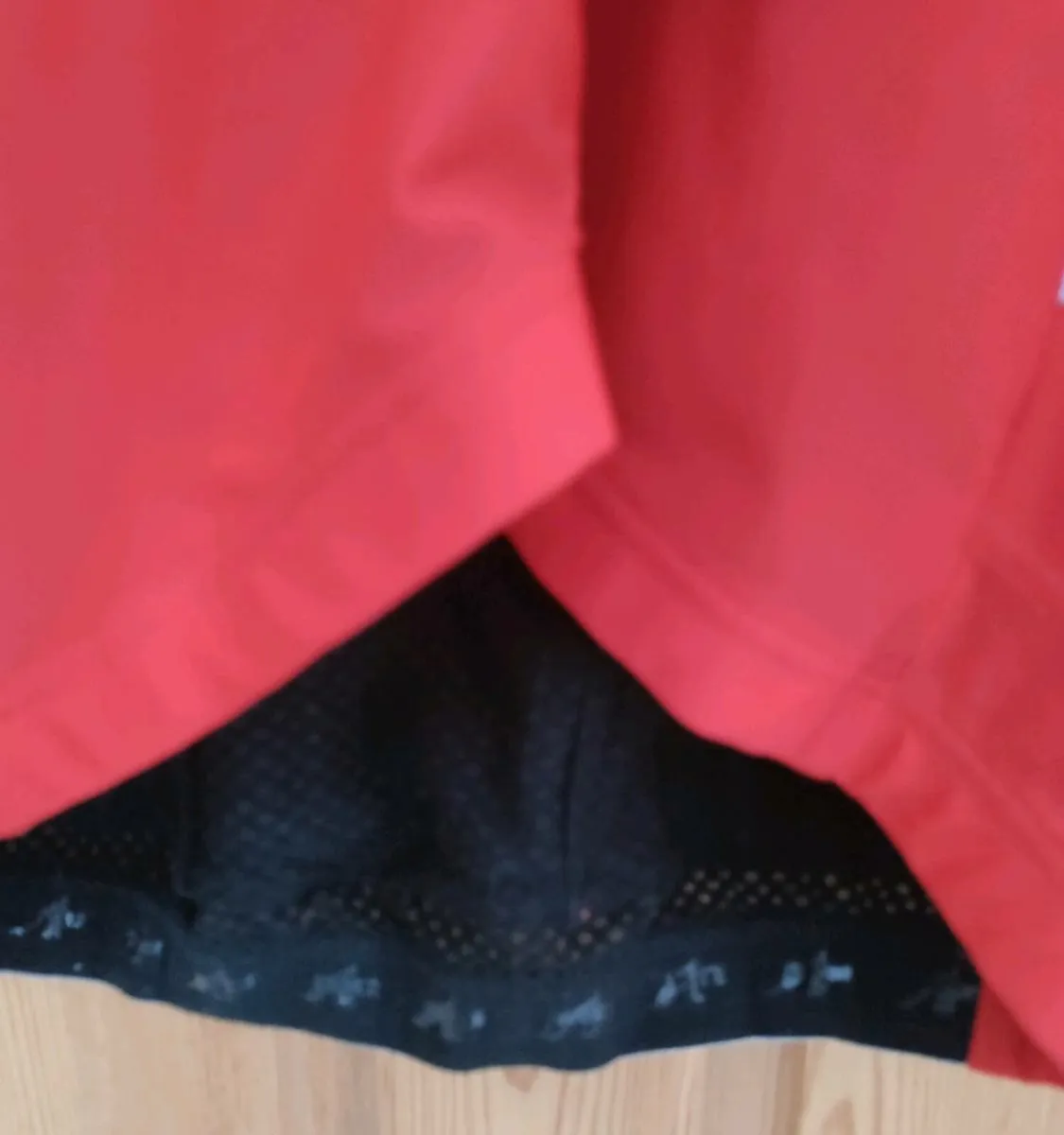 Assos cycling jersey XL - Image 3