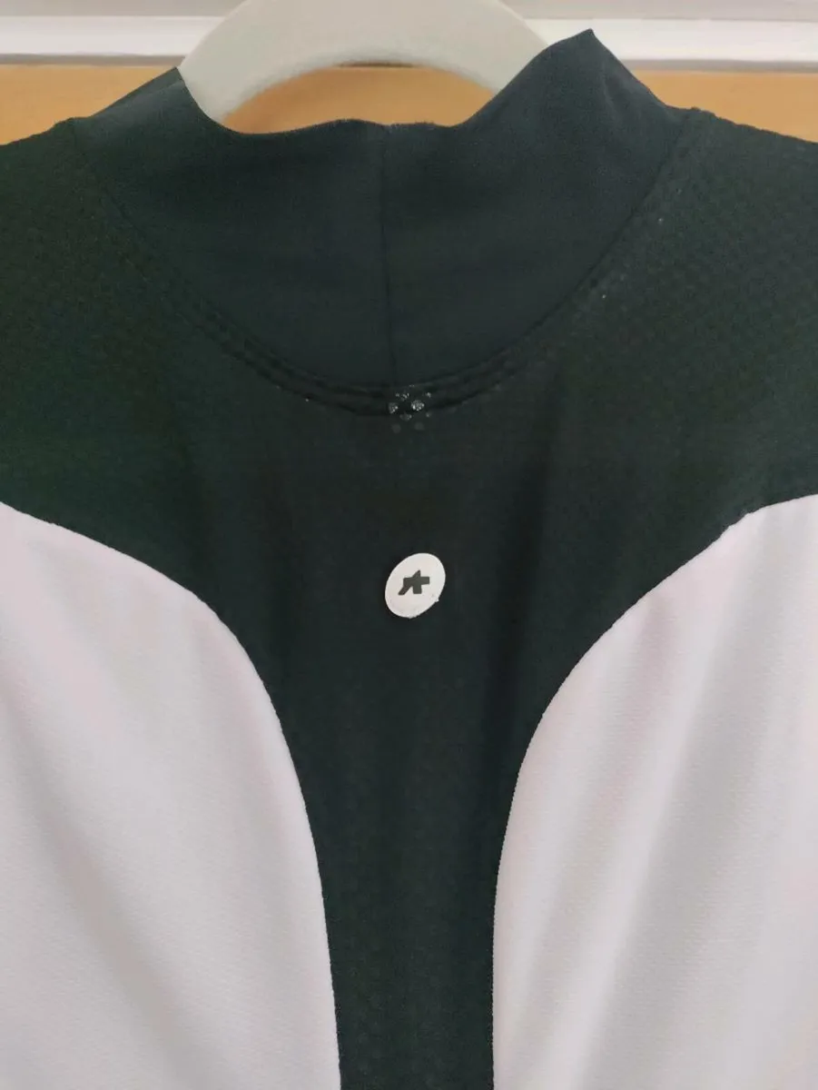 Assos cycling jersey XL - Image 3