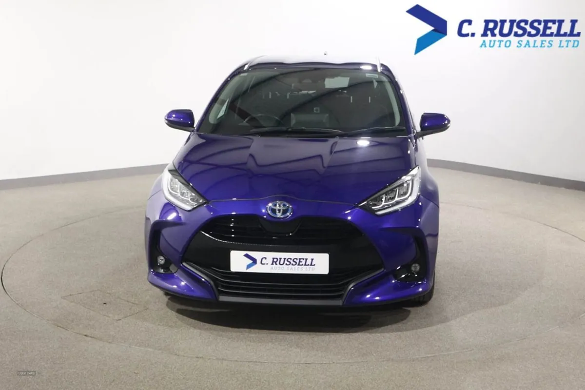 Toyota Yaris Hatchback - Image 2