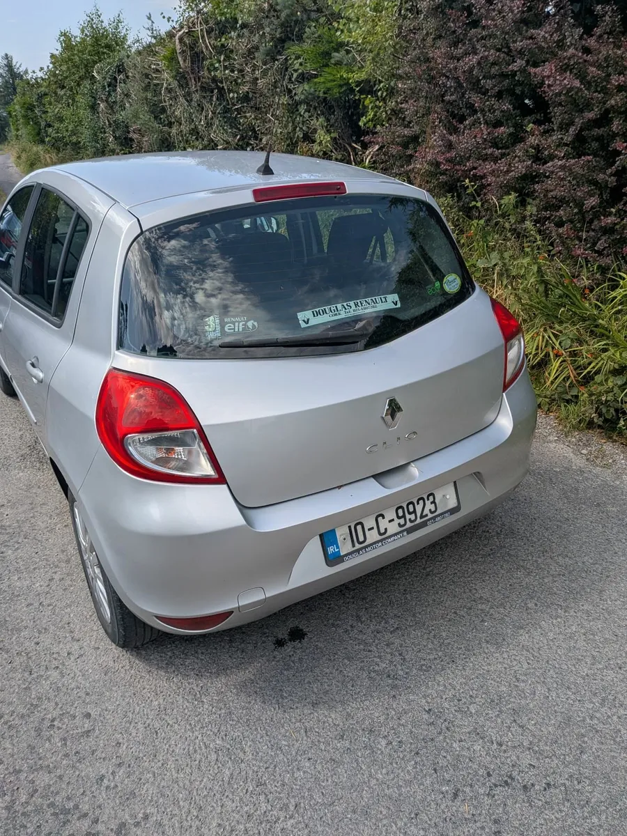 Renault Clio 2010 - Image 4