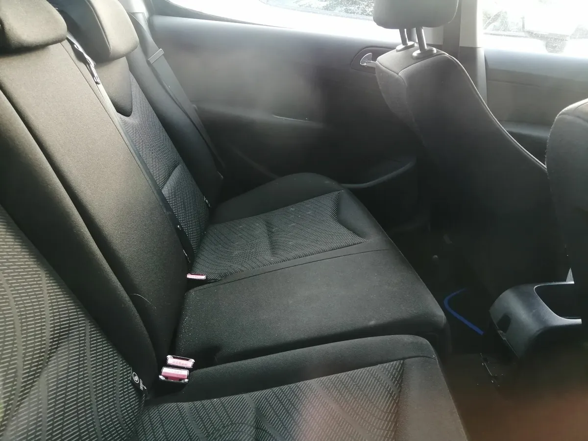 Peugeot 308 2009 - Image 3