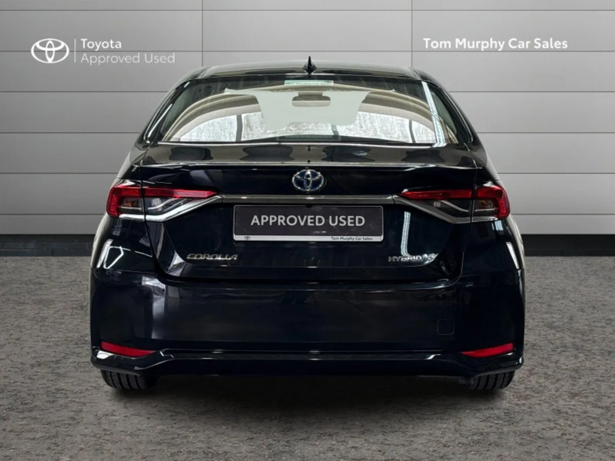 Toyota Corolla COROLLA HYBRID LUNA SAL - Image 4