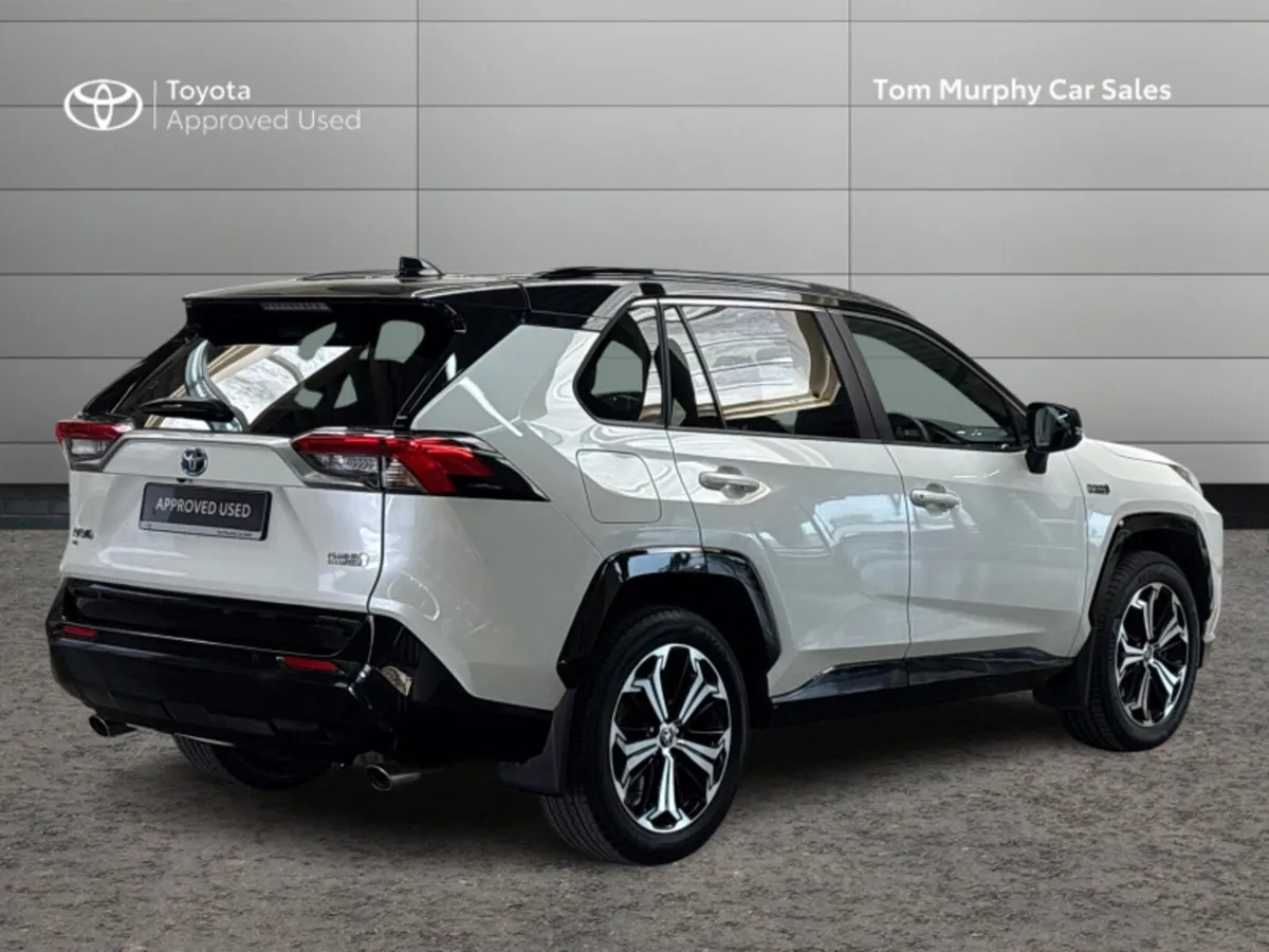 Toyota RAV4 RAV4 PLUG-IN HYBRID SPORT - Image 2