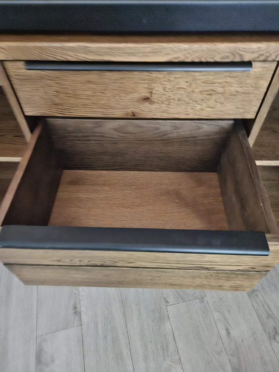 Cabinet and coffee table - Image 1