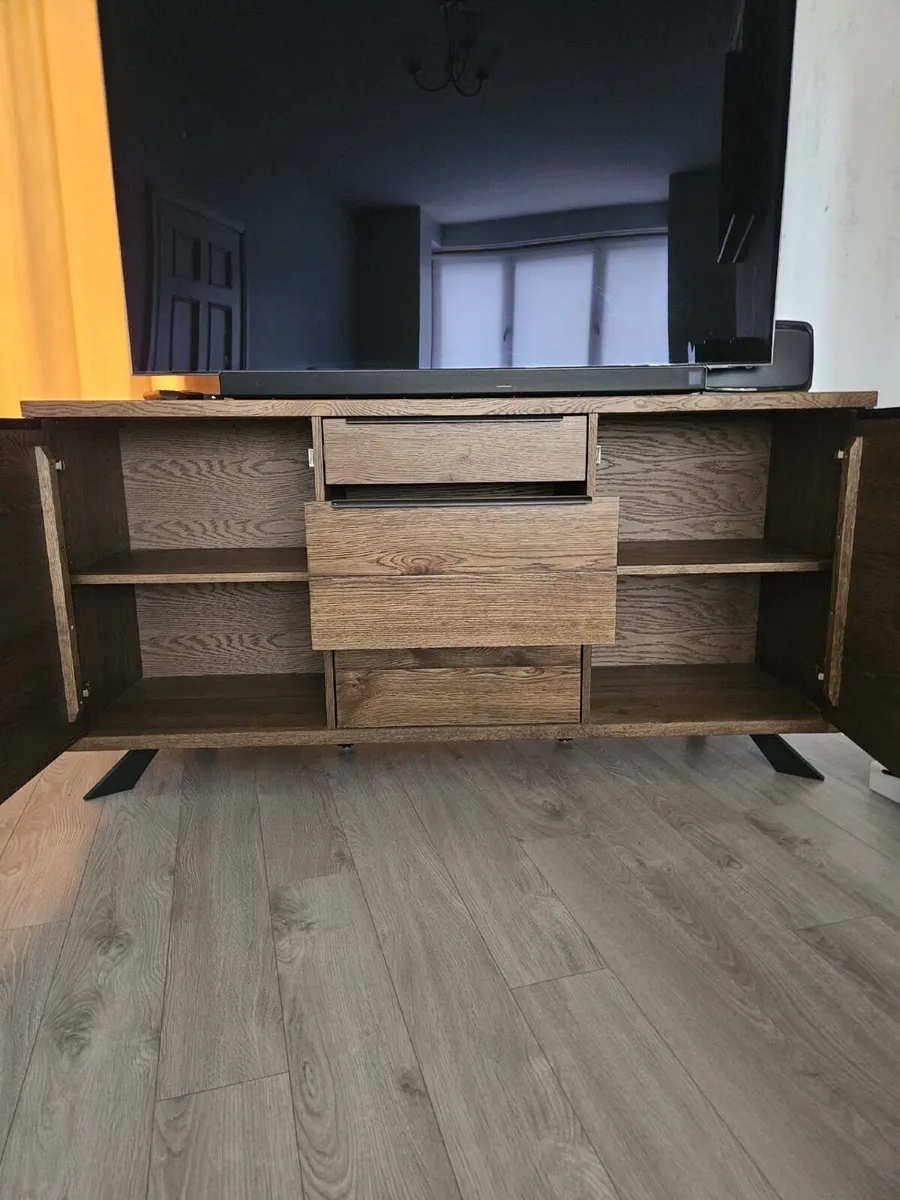 Cabinet and coffee table - Image 2