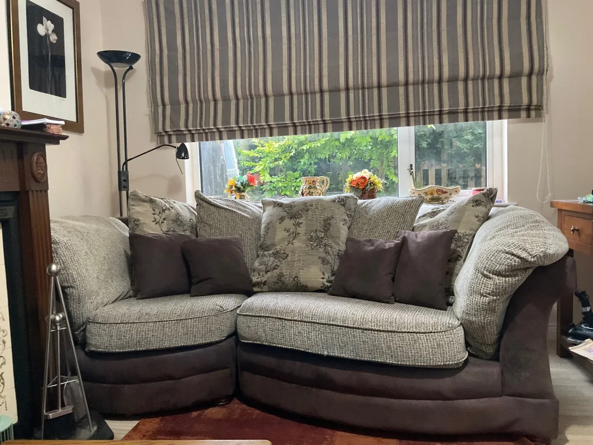 Sofa good condition - Image 2