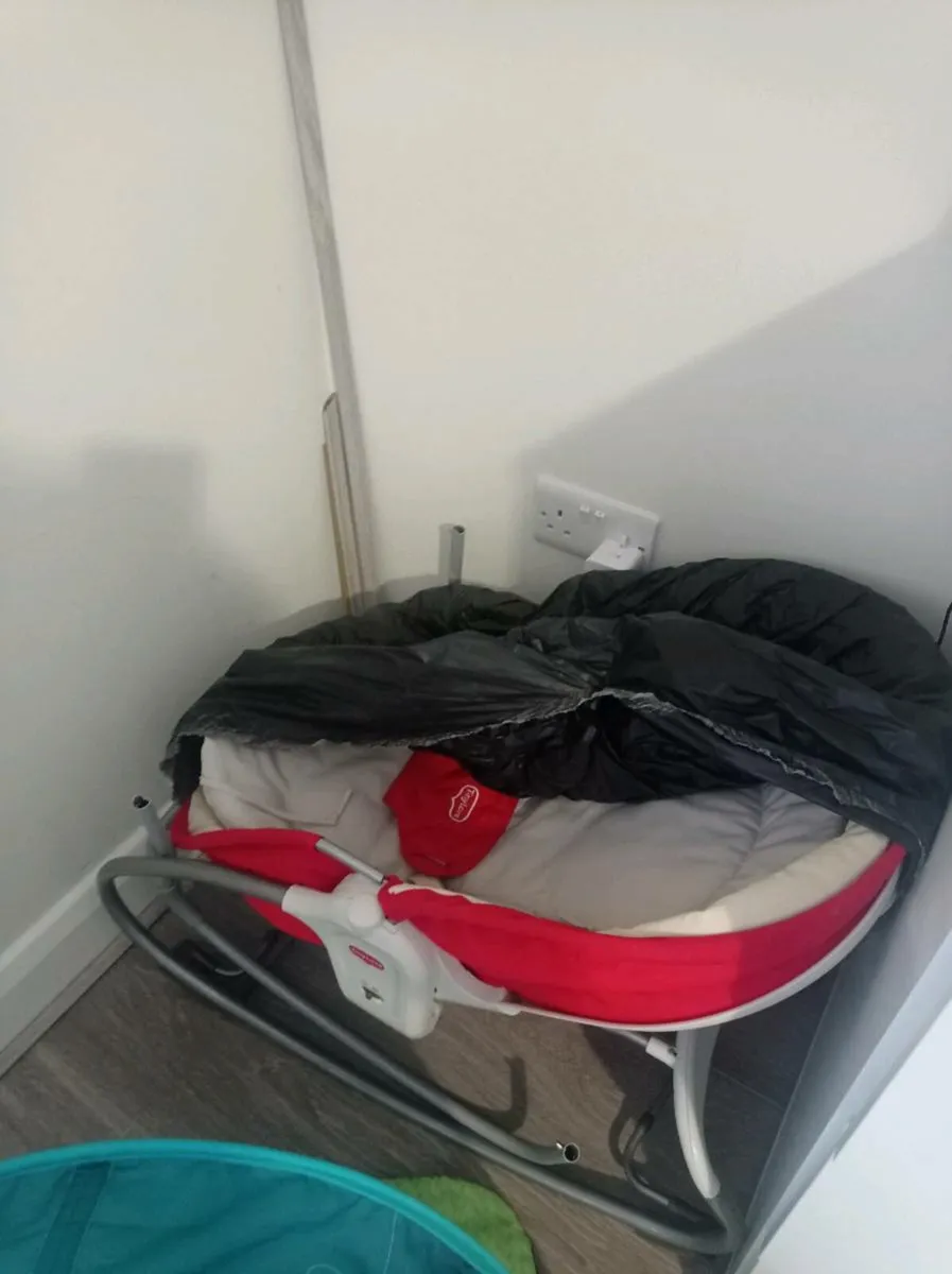 Baby cot bed with mattress 
New condition 

2x swi - Image 3