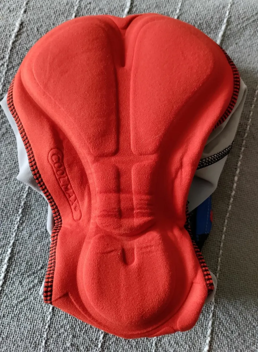 Velo cycling shorts Ladies Small - Image 3