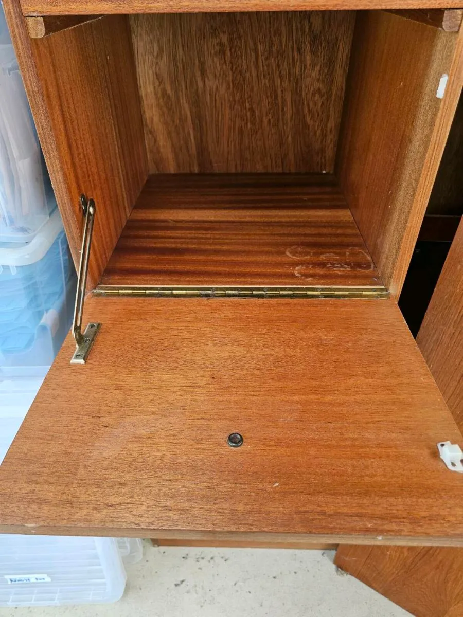 Wardrobe - Image 4