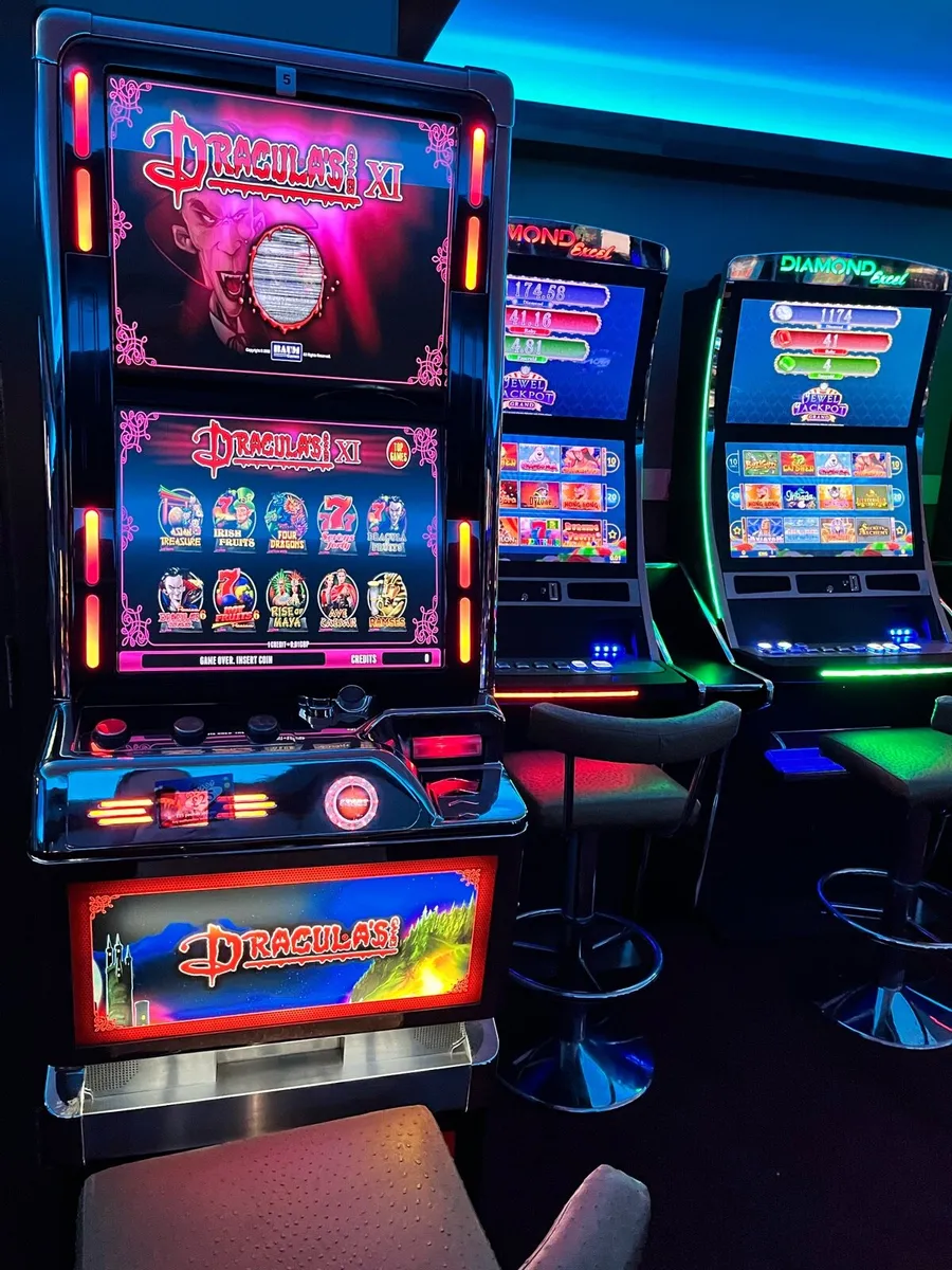 Casino machines - Image 2