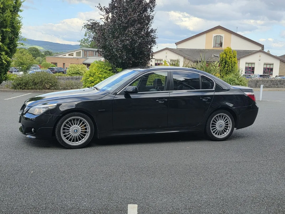BMW 5-Series 2007 - Image 3