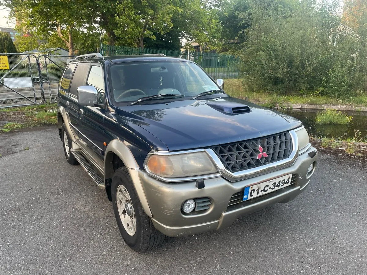 Mitsubishi pajero sport (Doe and tax) - Image 4