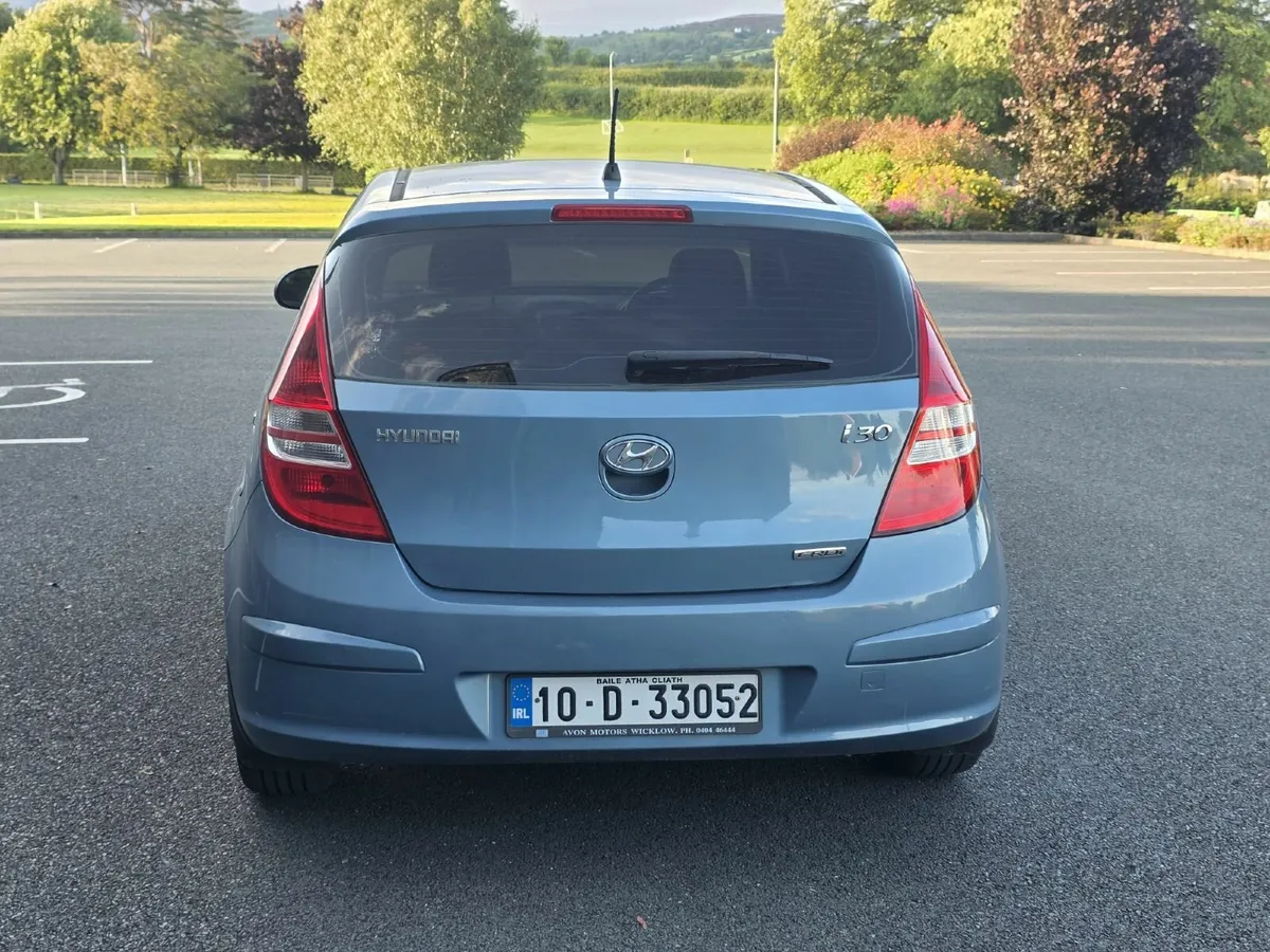 Hyundai i30 2010 - Image 4