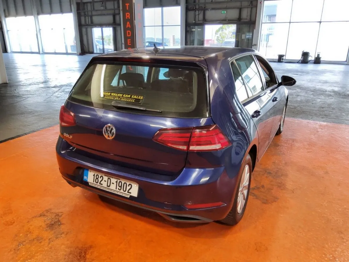 Volkswagen Golf 1.6 TDI 3DR 90hp Trendline - Image 3