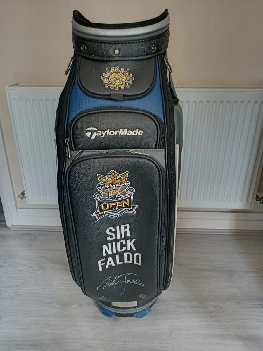 Taylormade Golf bag. - Image 2