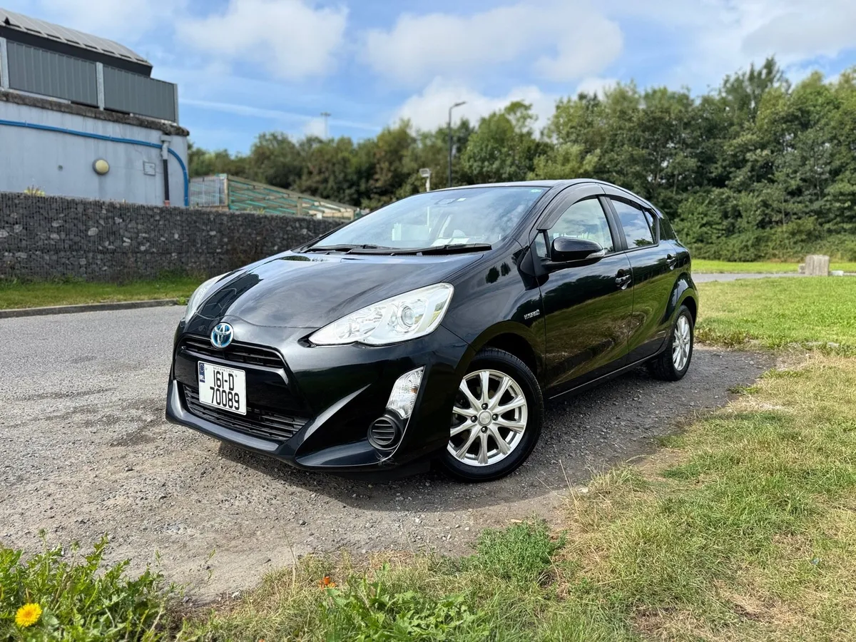 2016 TOYOTA AQUA. LOW MILEAGE. 2 YEAR NCT. AUTO1.5 - Image 1