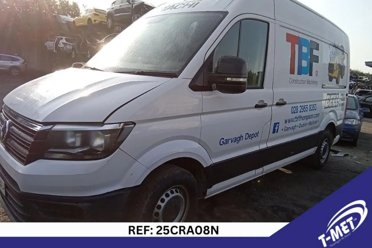2018 VOLKSWAGEN CRAFTER BREAKING FOR PARTS - Image 3