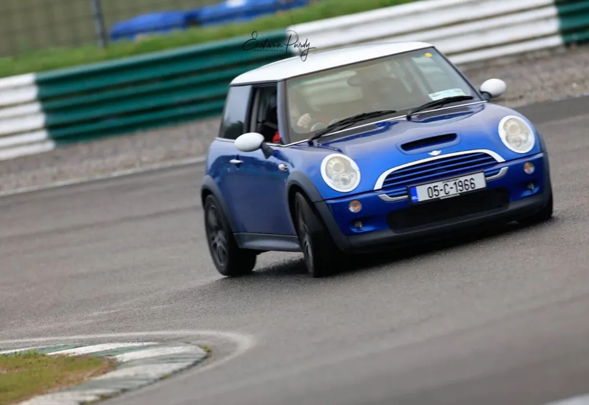 Mini Cooper R53 Track - Image 4