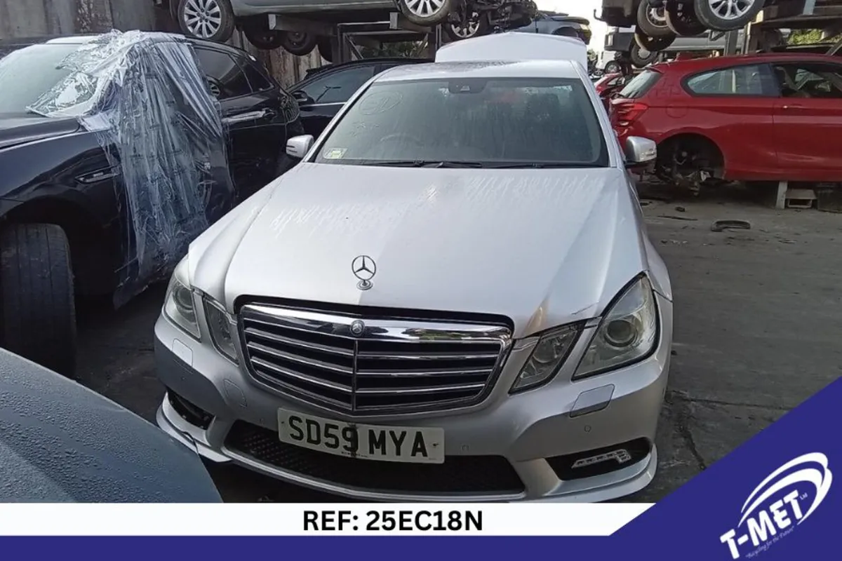 2009 MERCEDES E-CLASS BREAKING FOR PARTS - Image 2