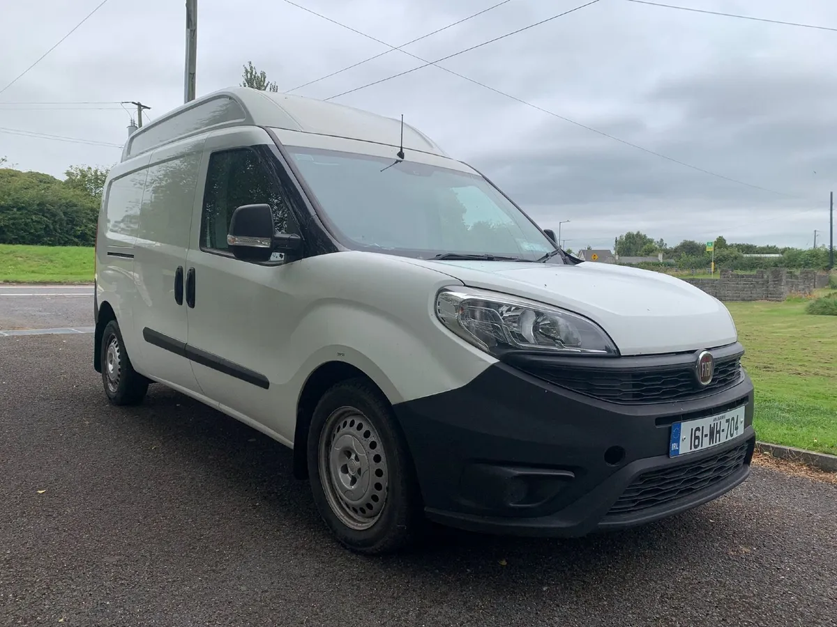 2016 Fiat Doblo Cargo - Image 2