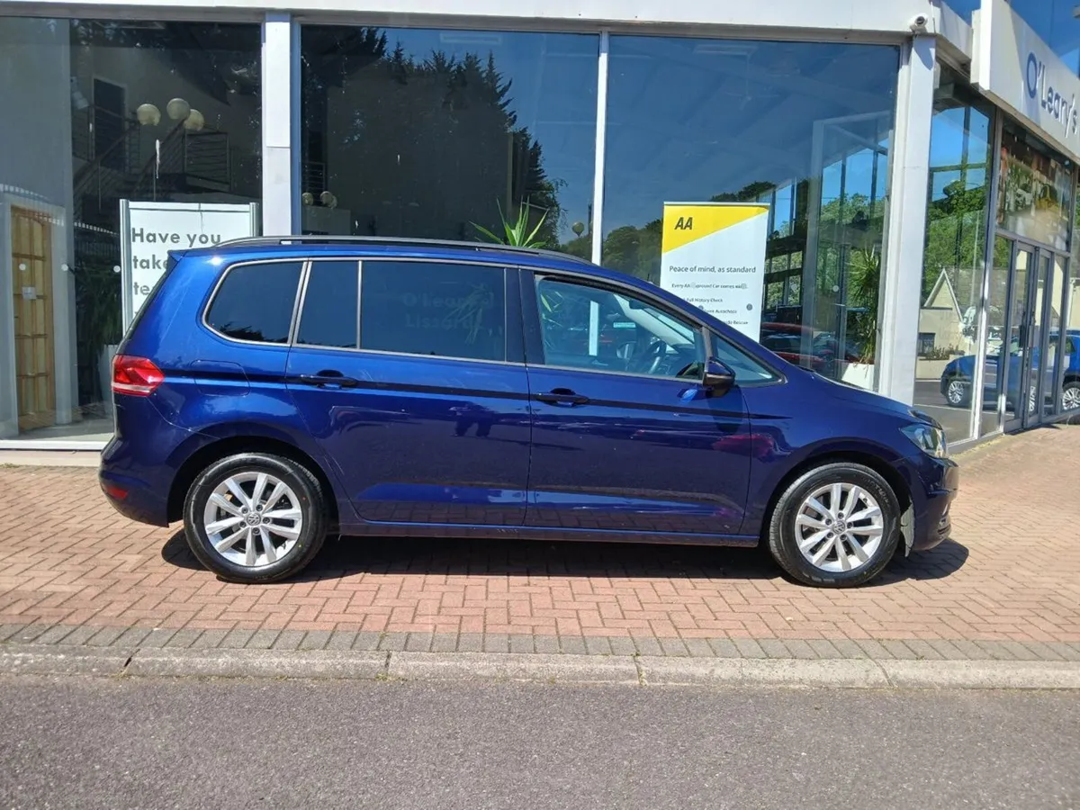 Volkswagen Touran 1.6 TDI 115HP Comfortline  7 Se - Image 3