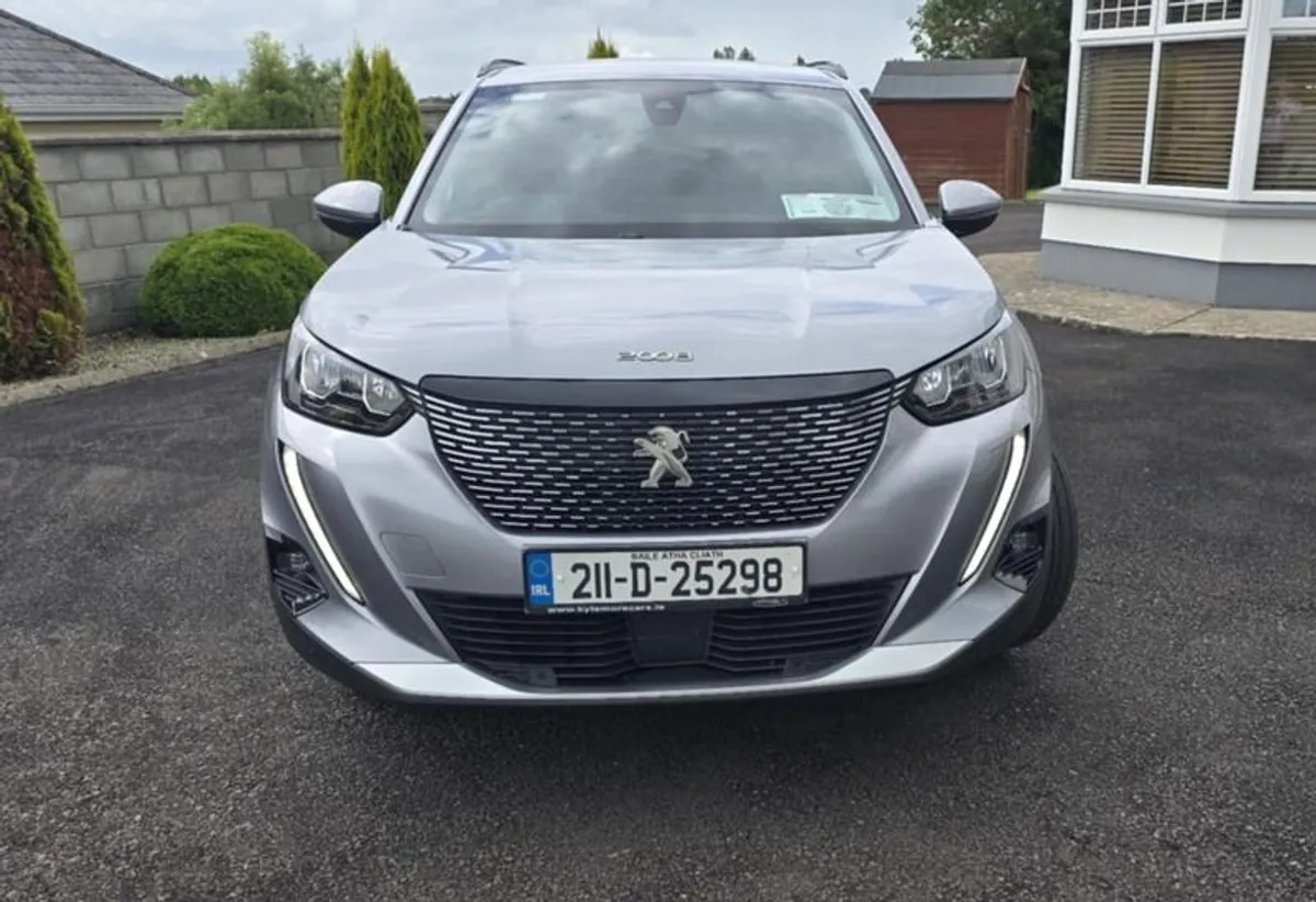 2021 Peugeot 2008 1.2 petrol puretec - Image 2