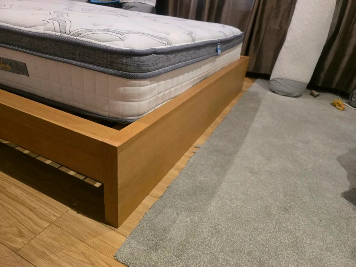 Bedframe and mattress - Image 4