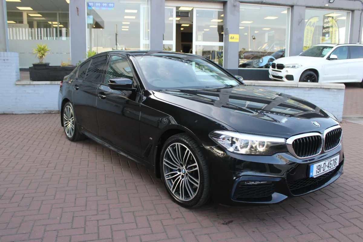 BMW 5-Series 2019 - Image 1