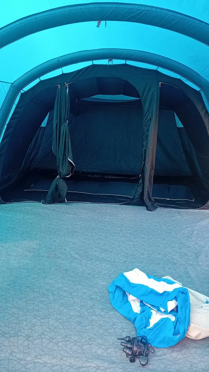 Tent - Image 1