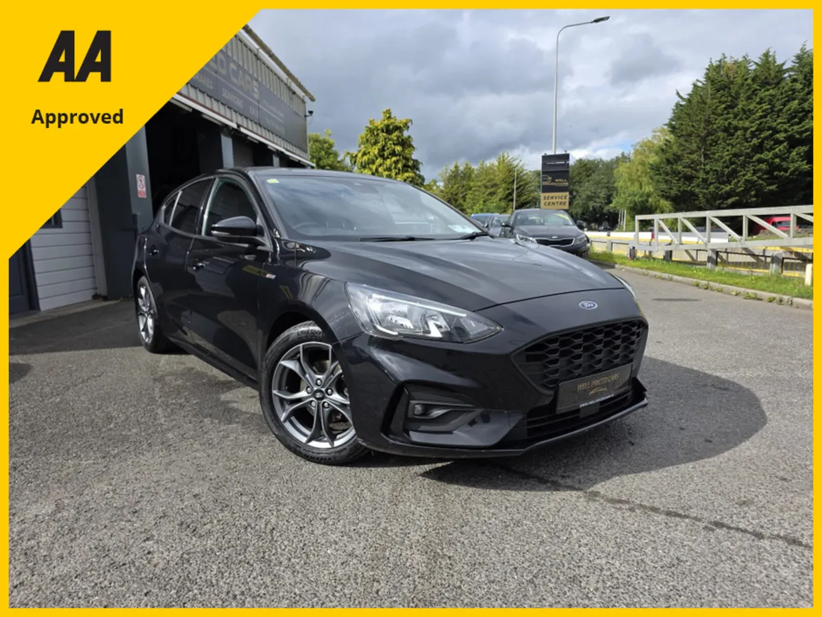 Ford Focus ST-LINE 1.0 ECOBOOST 125 125PS 4DR - Image 1