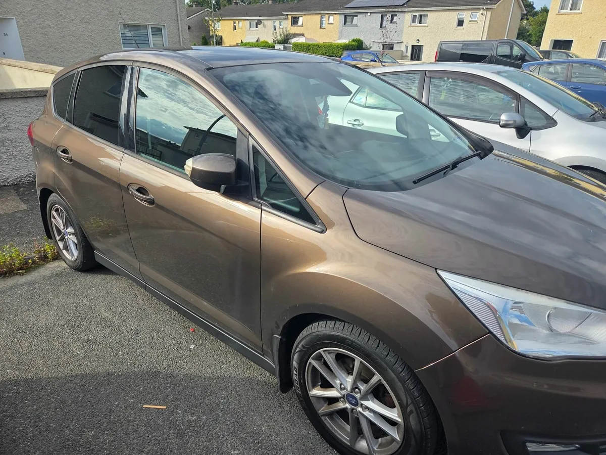 Ford C-Max 2016 - Image 1