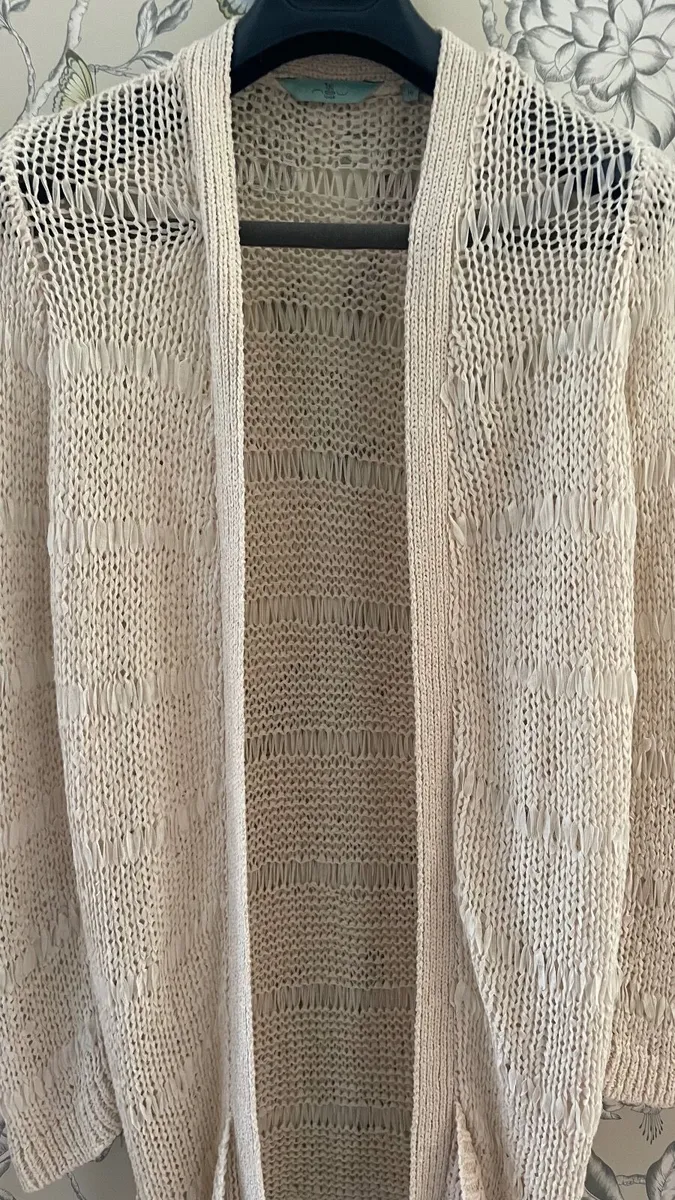 Women’s cardigan - Image 1